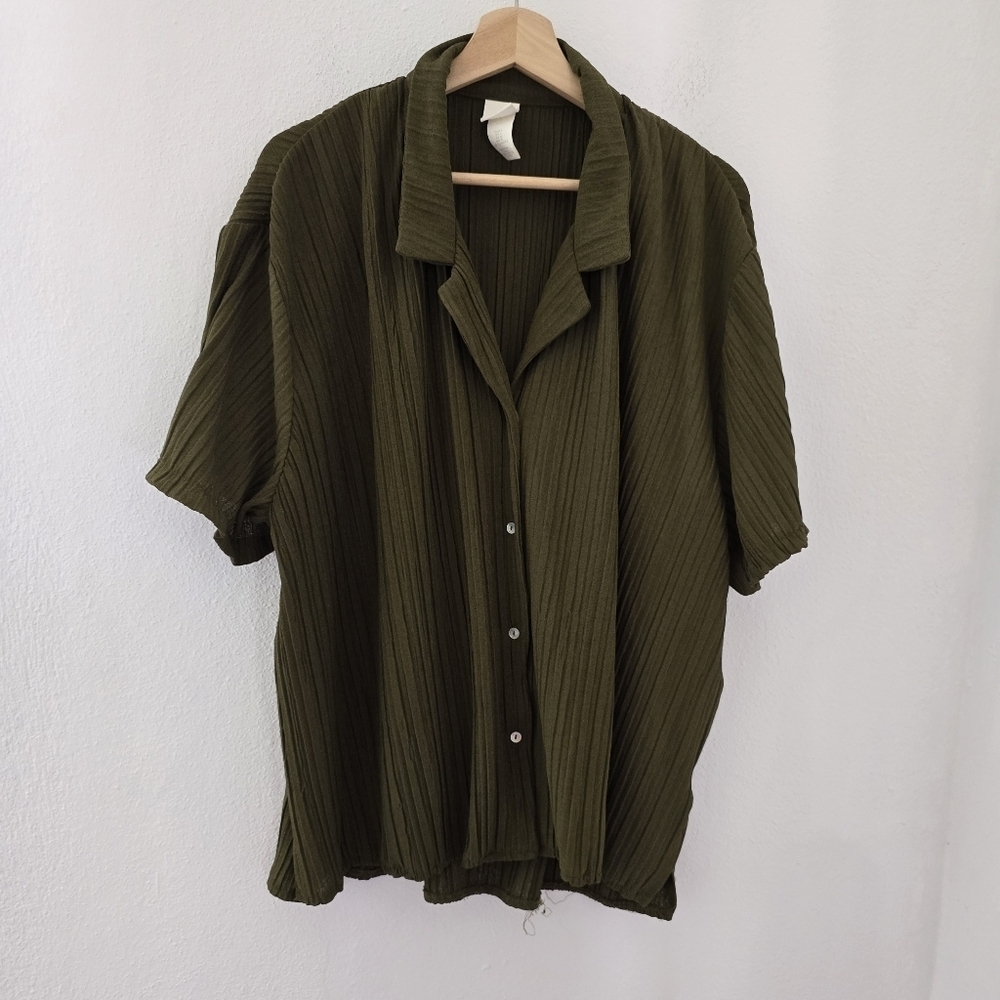 H&M Olive Green Two-Piece Set - Picture 4 of 15
